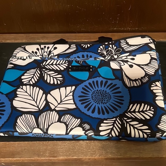 Vera Bradley Other - VERA Bradley Neoprene Laptop Sleeve - Blue Bayou